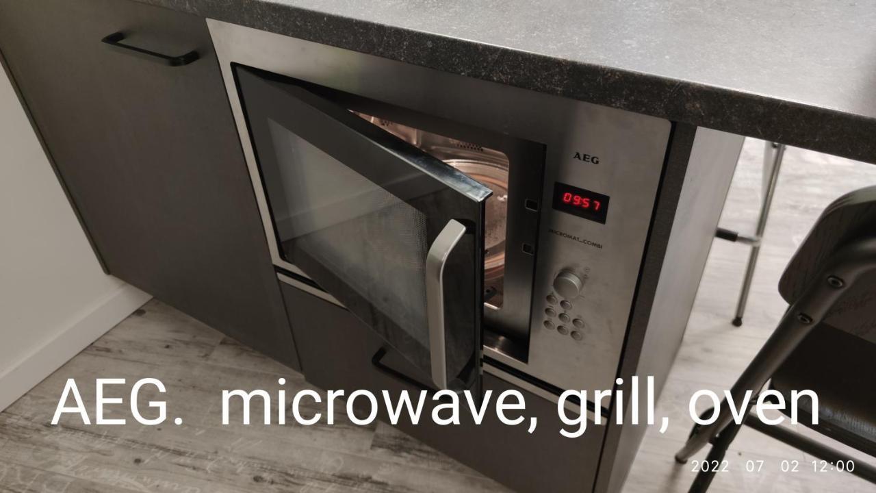 Happy Laime Studio, Self Check-in-24-7, A-c, Parking-in-the-underground-garage Lägenhet